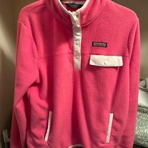 vinyard vines fleece top size M
